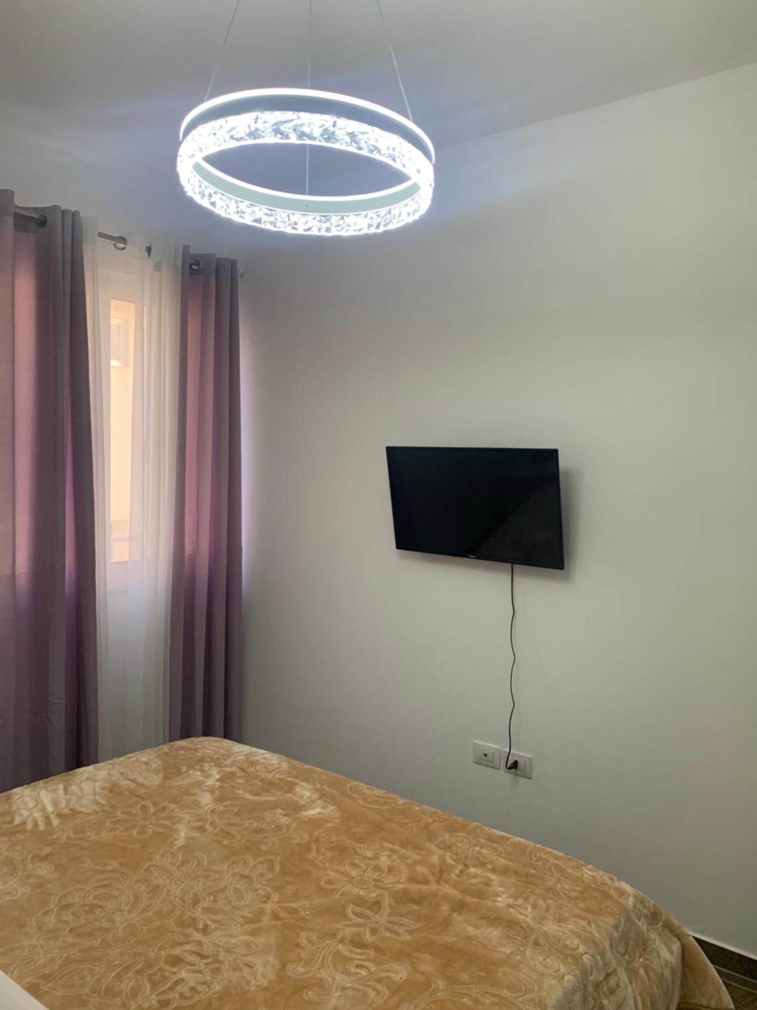 סרנדה Adriatik Apartaments מראה חיצוני תמונה