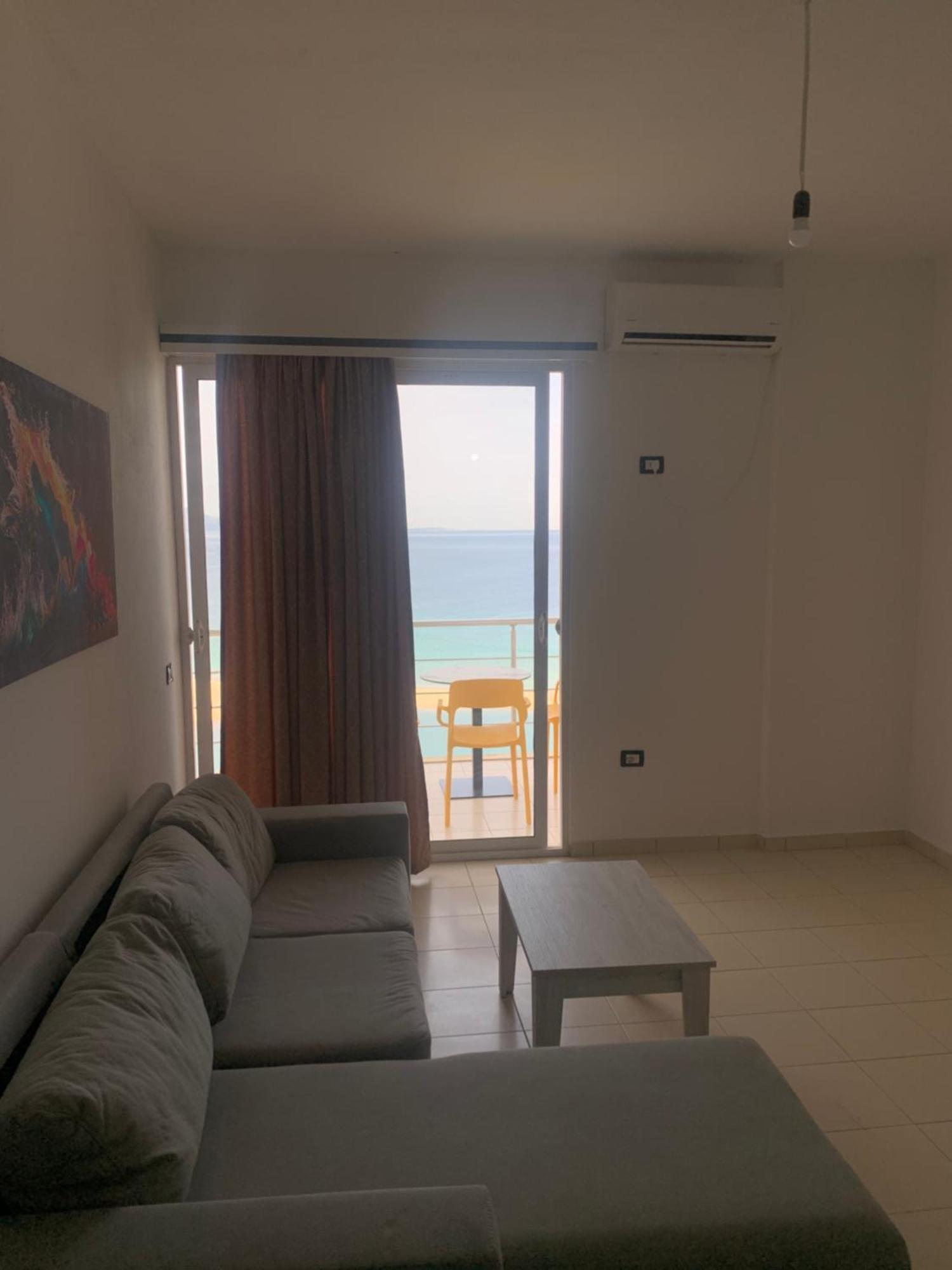 סרנדה Adriatik Apartaments מראה חיצוני תמונה