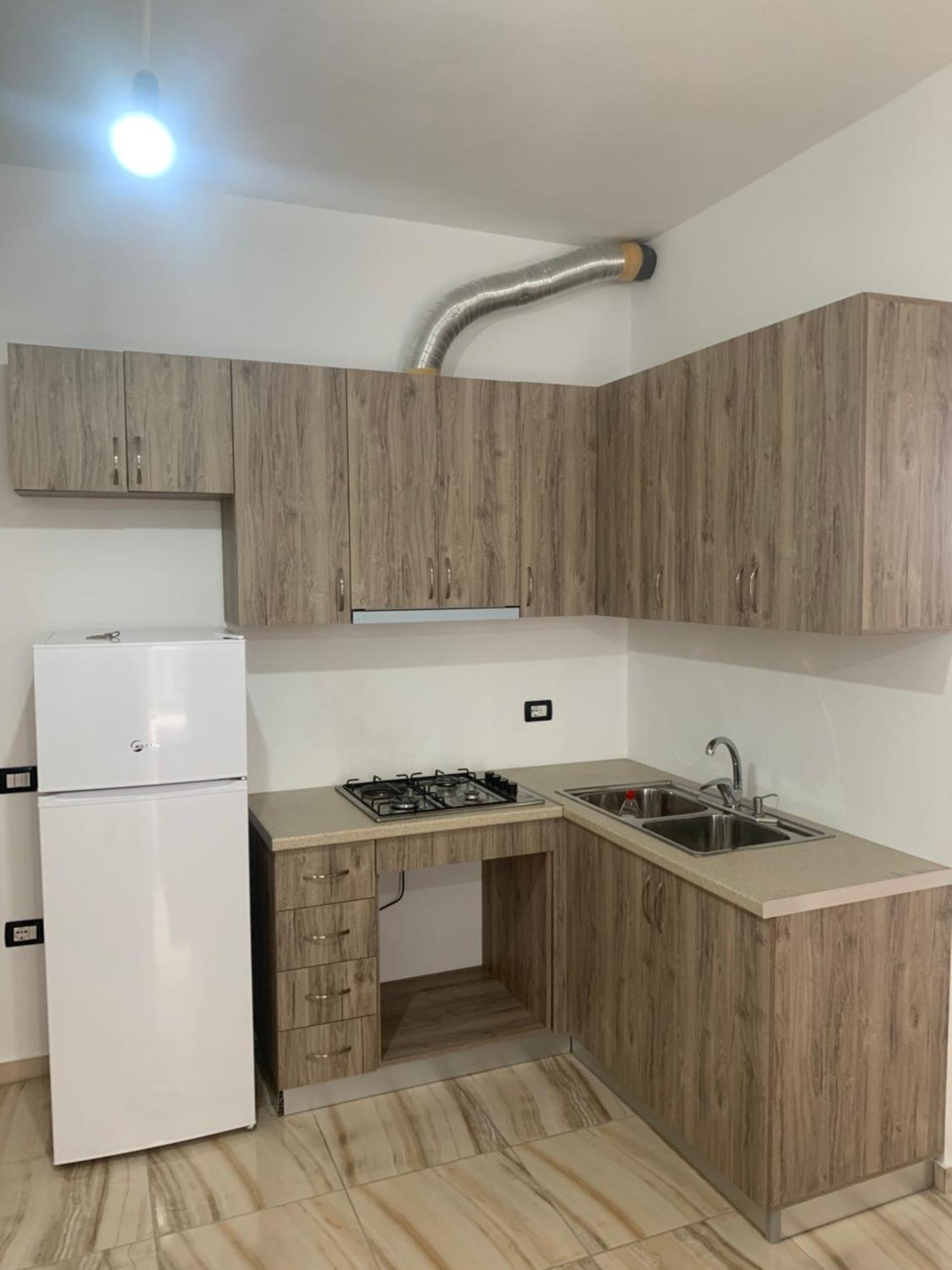 סרנדה Adriatik Apartaments מראה חיצוני תמונה
