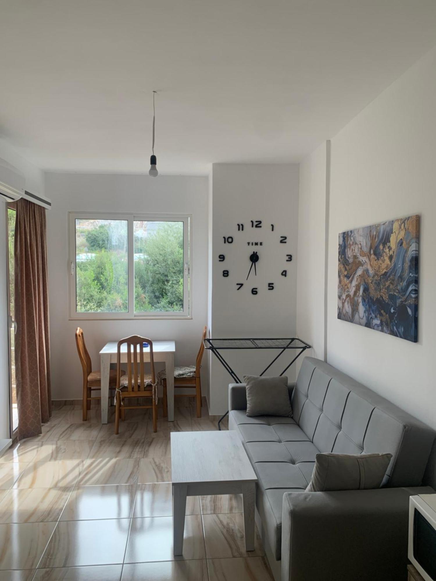 סרנדה Adriatik Apartaments מראה חיצוני תמונה