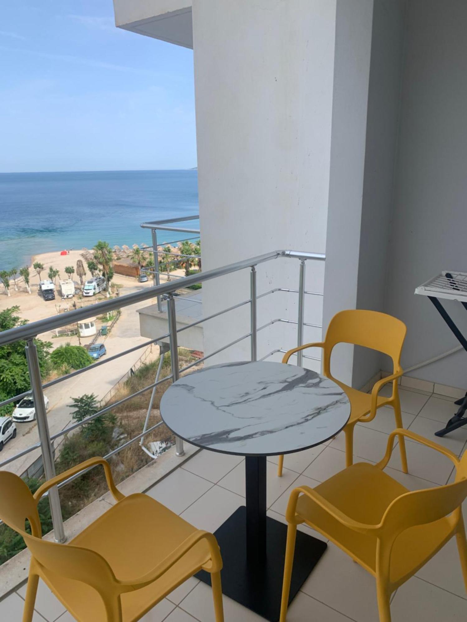 סרנדה Adriatik Apartaments מראה חיצוני תמונה